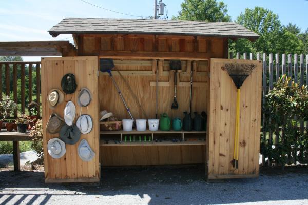 tool lending shed