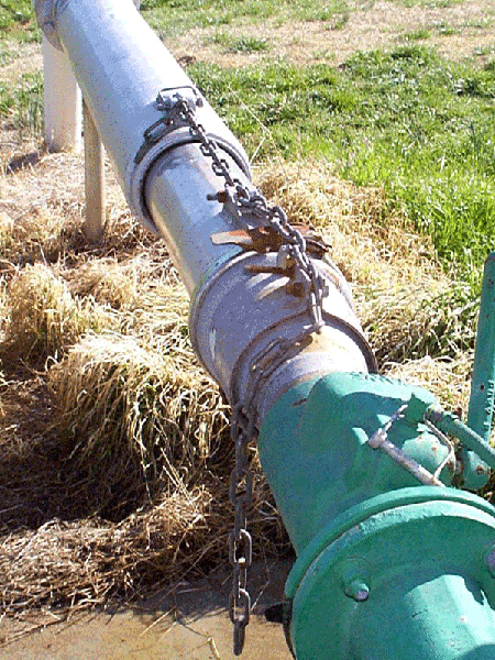 View of chain connections on a pipe.