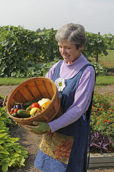 Photo of master gardener in Iredell County
